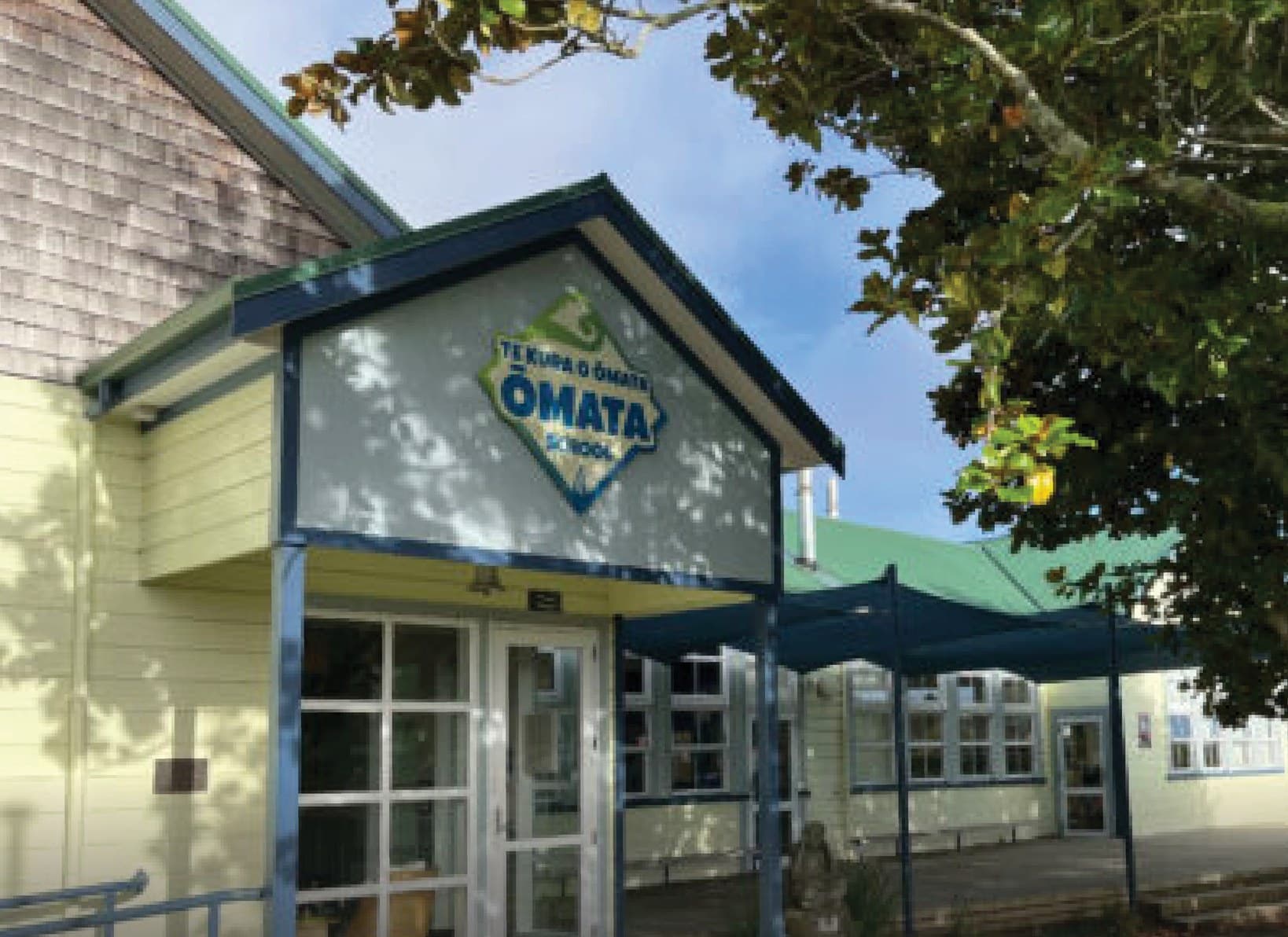 Omata School Removes iPads for Junior Students in Hands-On Learning Trial