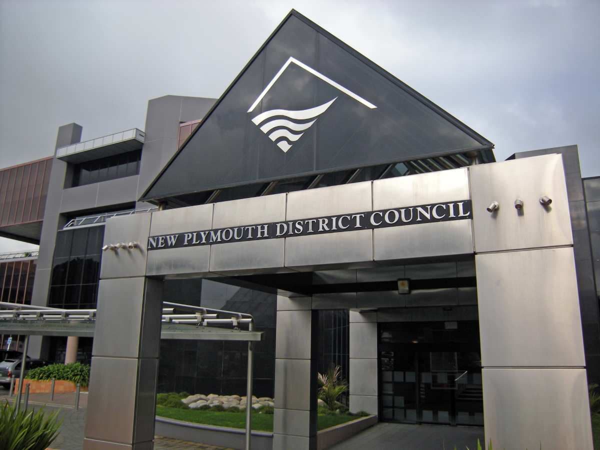 Rates Cap a Key Election Issue in New Plymouth as Poll Shows 75% Support
