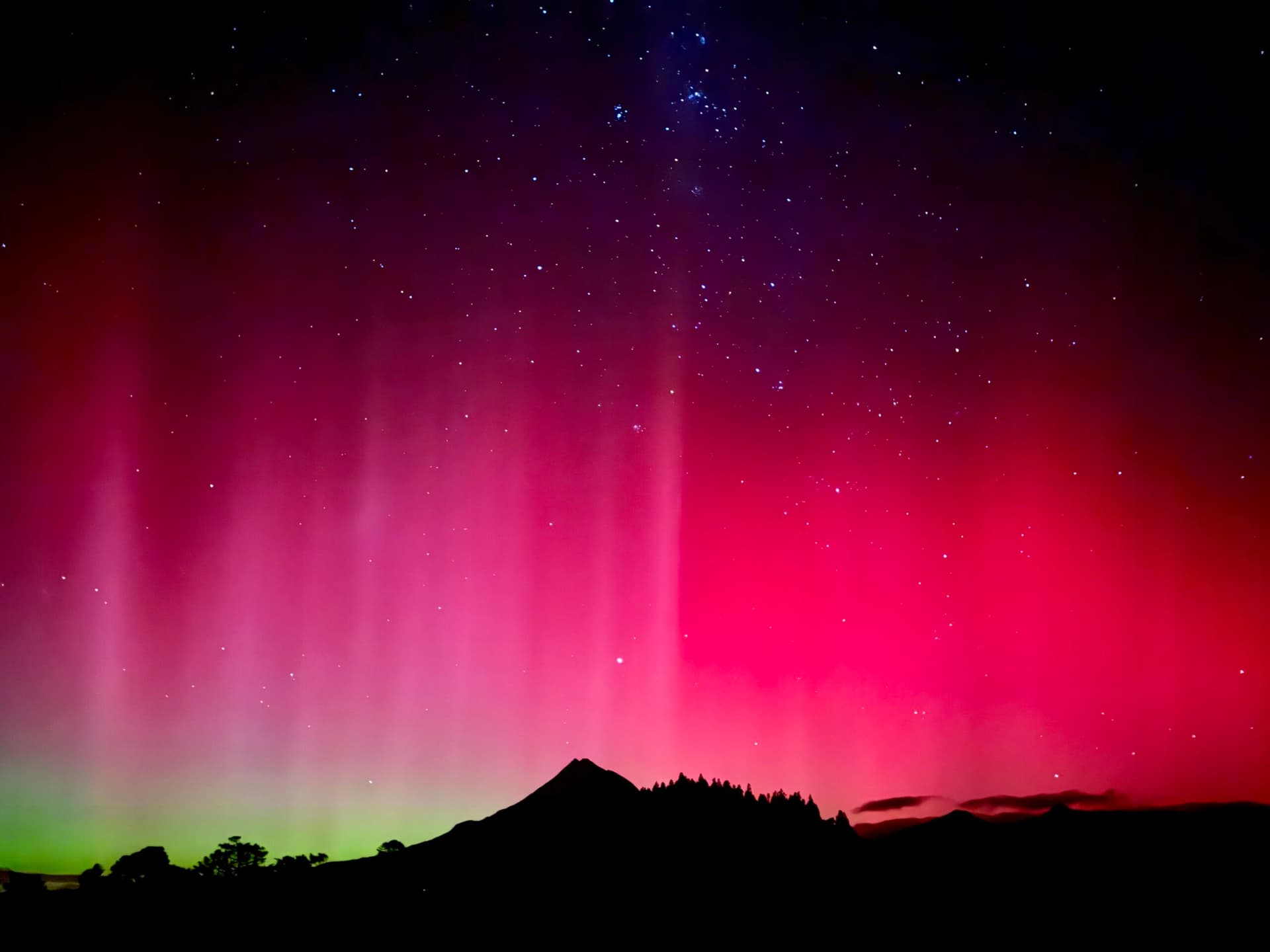 Aurora Australis Possible in Taranaki Tonight: Watch for Southern Lights