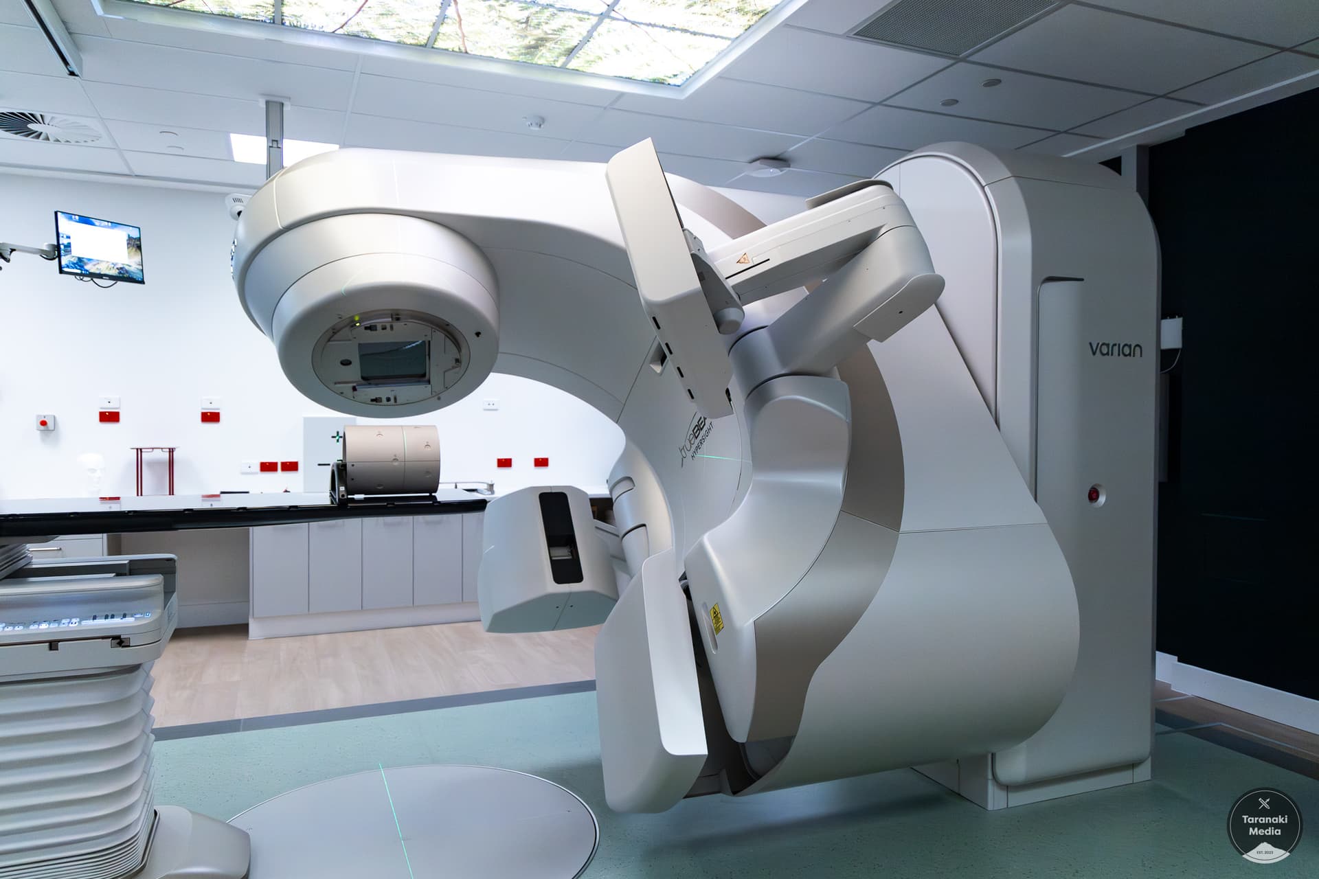 Taranaki's First Cancer Radiation Machine Now Treating Patients at Base Hospital